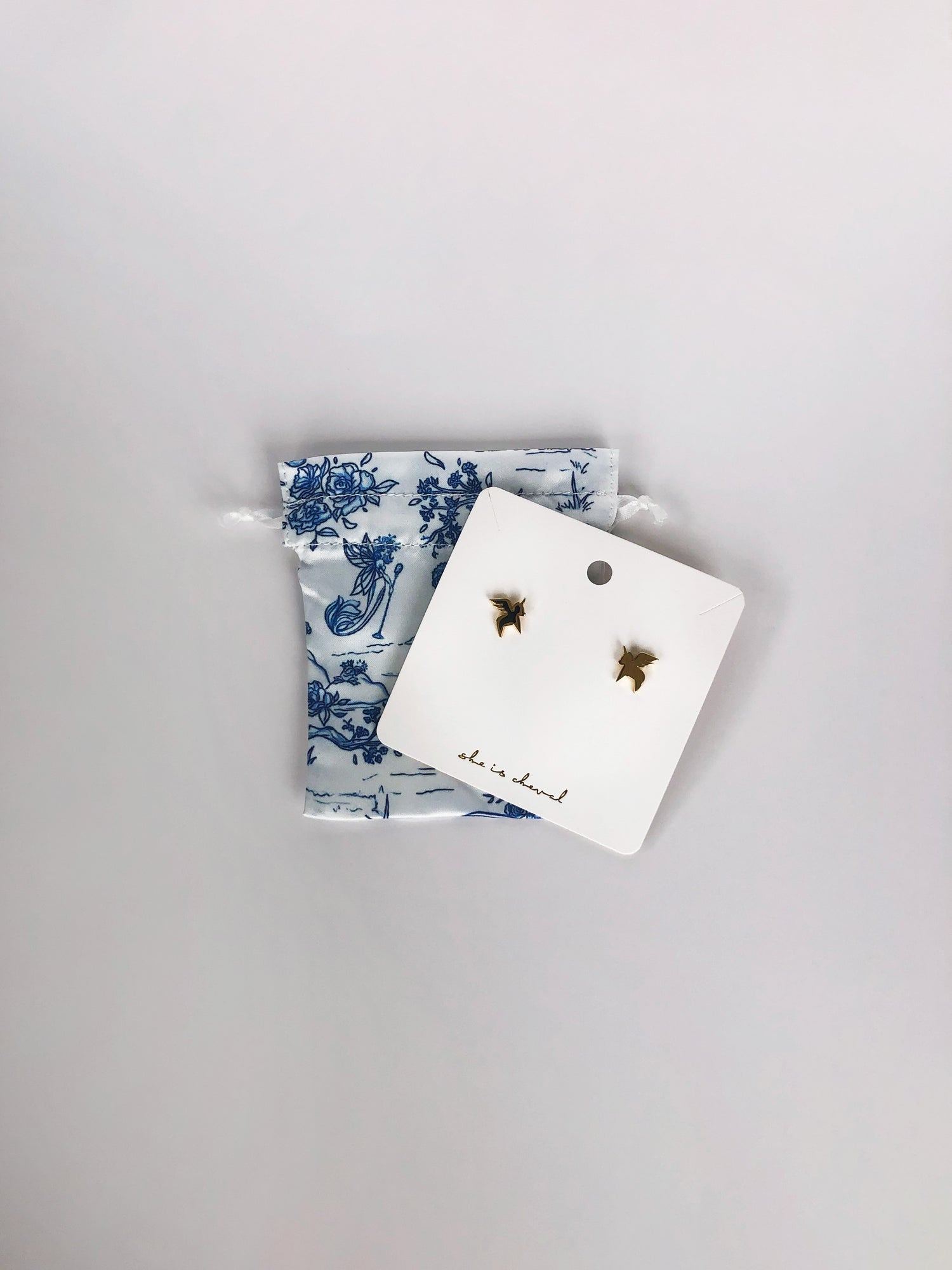 CHEVAL VOLANT Ear Studs